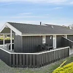 Seaview With Sauna Near The